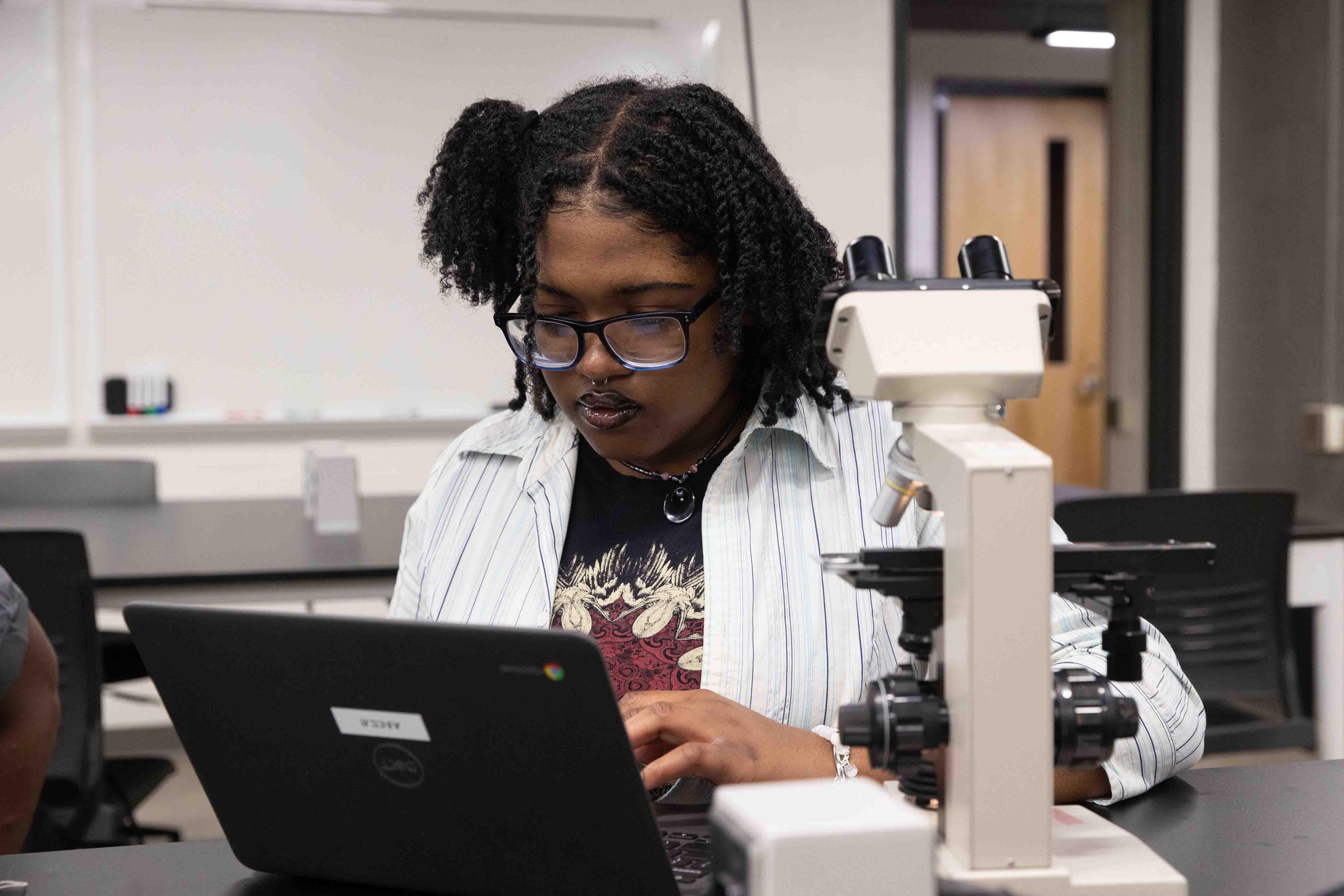 Student in biology class